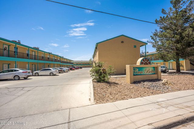 2306 S Espina Street, Las Cruces, NM 88001