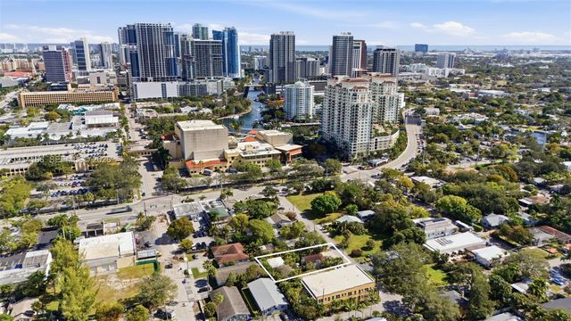 725 SW 2nd Ct, Fort Lauderdale, FL 33312