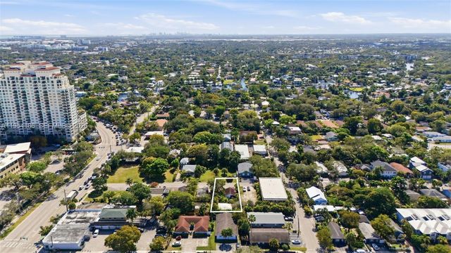 725 SW 2nd Ct, Fort Lauderdale, FL 33312