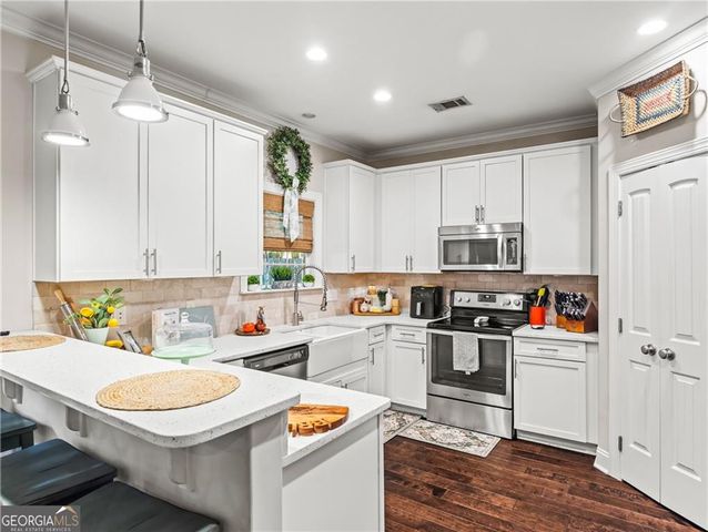 120 Southern Oaks Lane, St. Simons Island, GA 31522