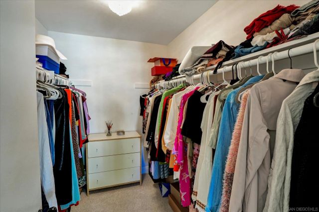 6786 Caminito Del Greco, San Diego, CA 92120