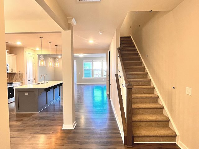 113 Summer Tanager Drive, Ravenel, SC 29470