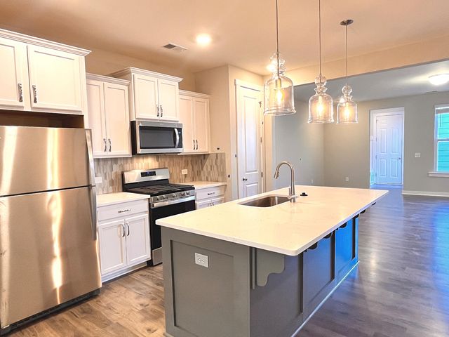 113 Summer Tanager Drive, Ravenel, SC 29470