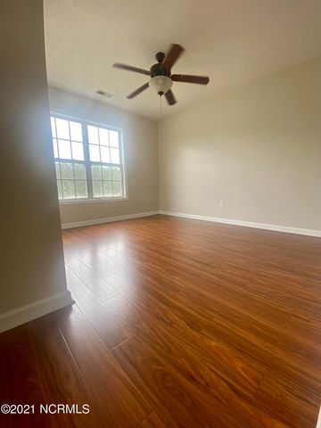 129 Mendover Drive, Jacksonville, NC 28546