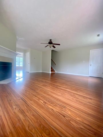 129 Mendover Drive, Jacksonville, NC 28546