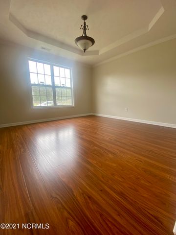 129 Mendover Drive, Jacksonville, NC 28546