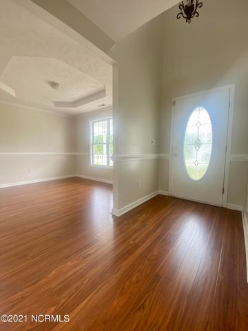 129 Mendover Drive, Jacksonville, NC 28546