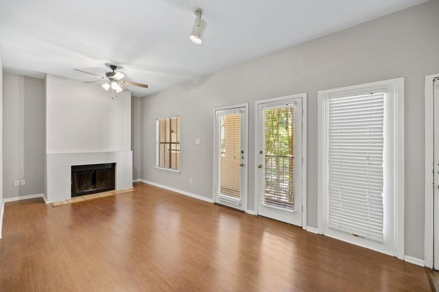 712 Graham PL 203, Austin, TX 78705