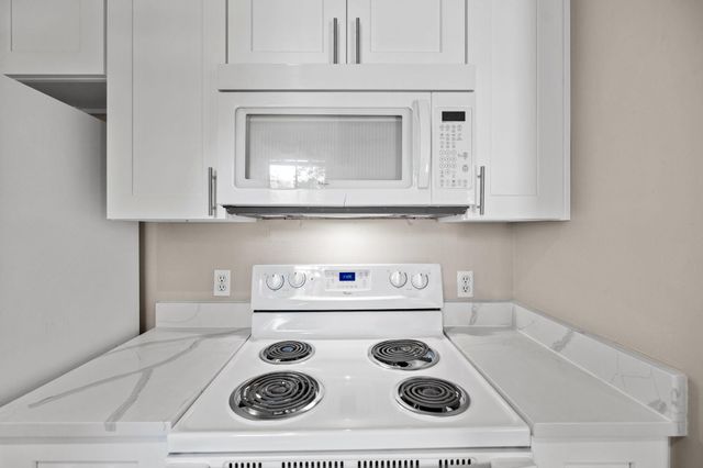 712 Graham PL 203, Austin, TX 78705