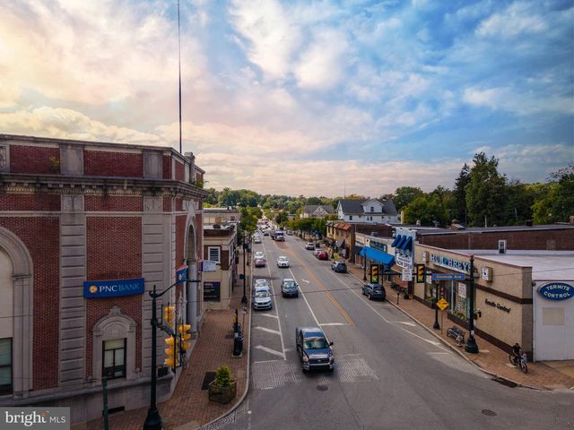 43 S EASTON RD, Glenside, PA 19038