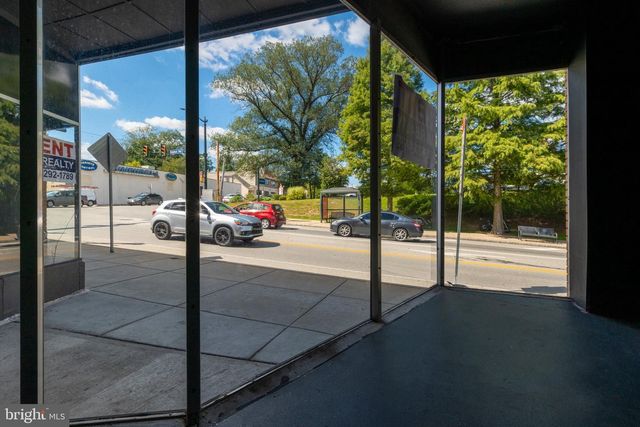 43 S EASTON RD, Glenside, PA 19038