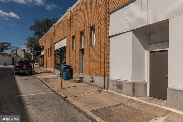 43 S EASTON RD, Glenside, PA 19038