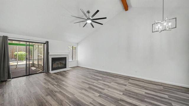 2504 Spring Water Dr, Modesto, CA 95355