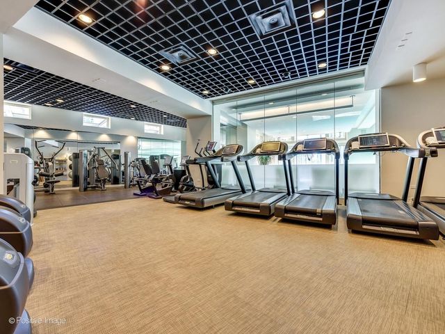 800 N Michigan Avenue 4703, Chicago, IL 60611