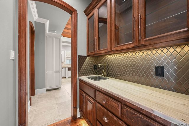4505 Bluebonnet Rd, Baton Rouge, LA 70809