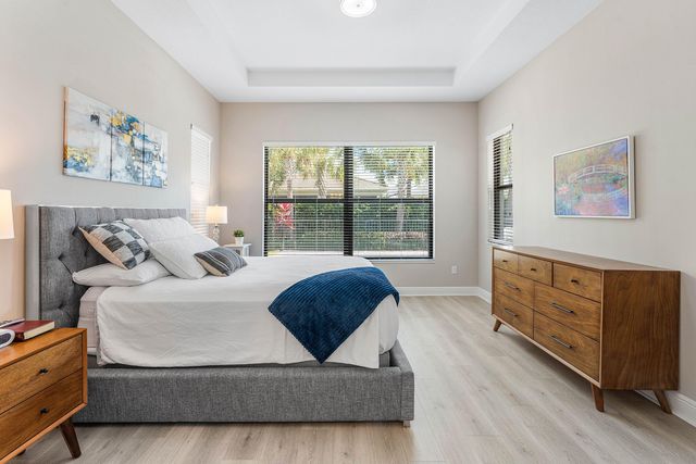 16047 Key Biscayne Lane, Westlake, FL 33470