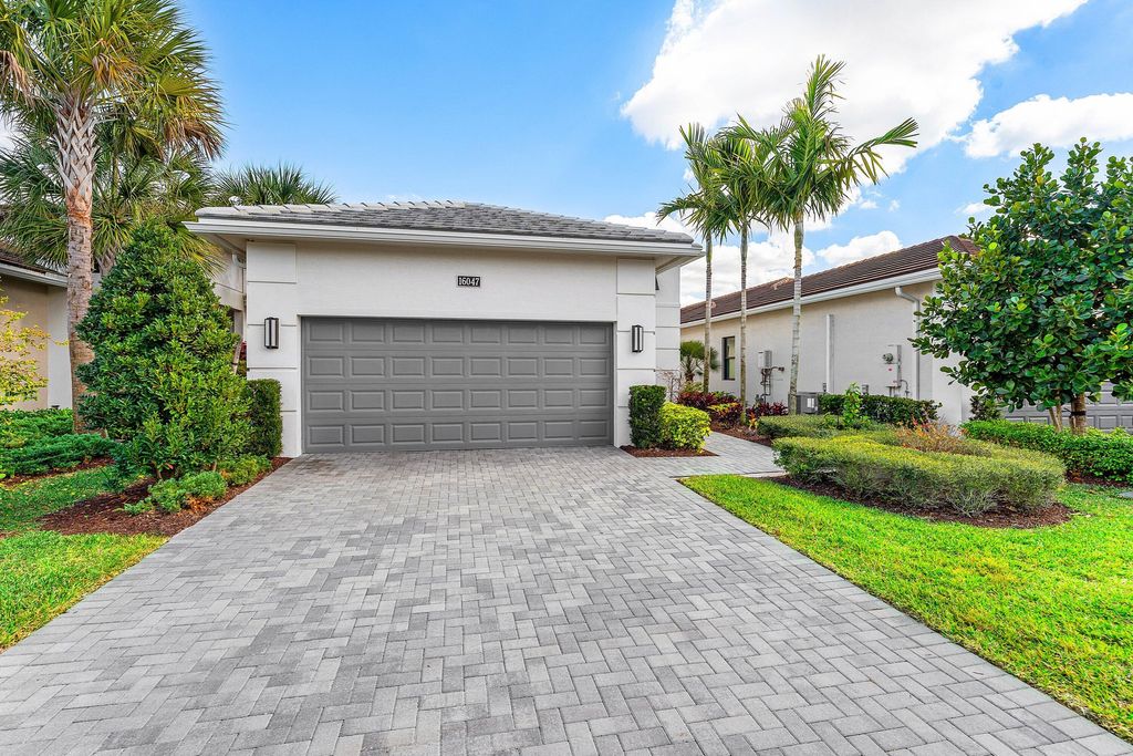 16047 Key Biscayne Lane, Westlake, FL 33470