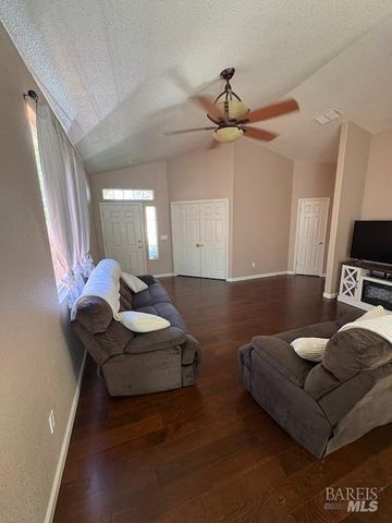 729 Christensen Way, Rio Vista, CA 94571