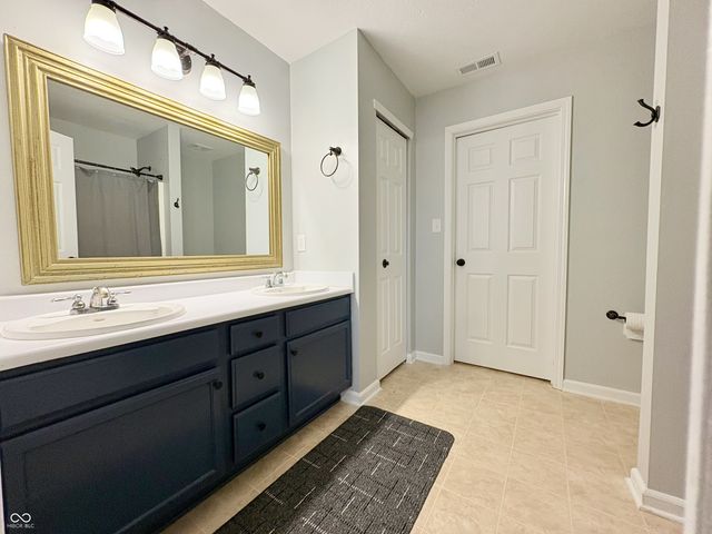 4497 Elkhorn Drive, Westfield, IN 46062