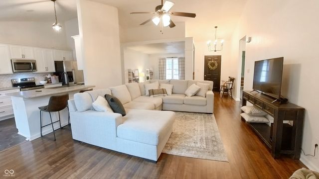 4497 Elkhorn Drive, Westfield, IN 46062