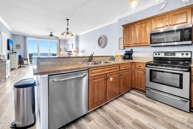 17545 Front Beach Road UNIT 402, Panama City Beach, FL 32413
