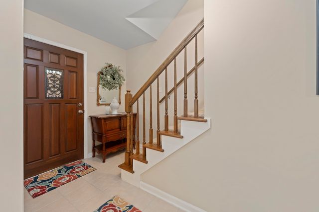 5760 MONTPELIER DR, Bartlett, TN 38134
