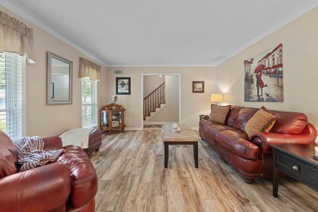 5760 MONTPELIER DR, Bartlett, TN 38134