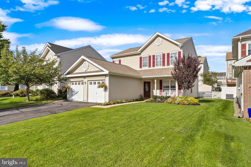 37 ARROWHEAD DR, BURLINGTON, NJ 08016 — photo 3