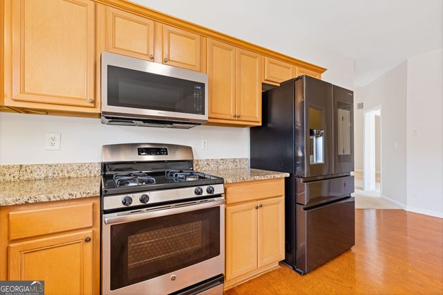 1570 Brooks Pointe Circle, Lawrenceville, GA 30045