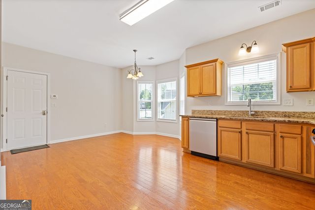 1570 Brooks Pointe Circle, Lawrenceville, GA 30045