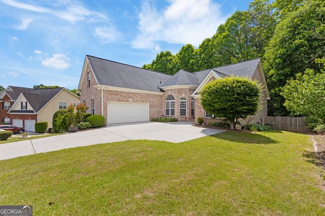 1570 Brooks Pointe Circle, Lawrenceville, GA 30045