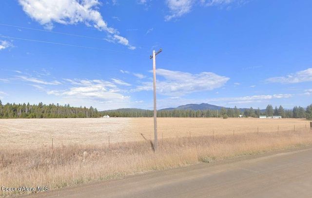 Vay RD, Priest River, ID 83856