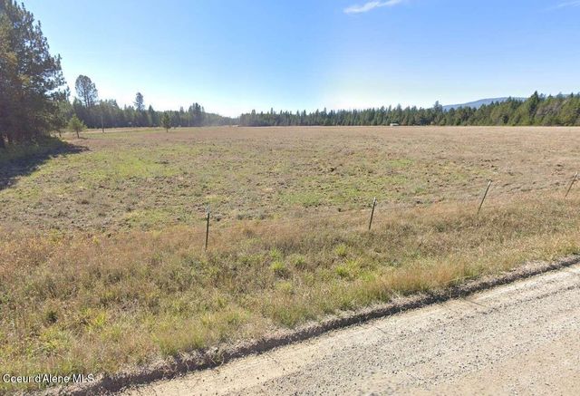 Vay RD, Priest River, ID 83856