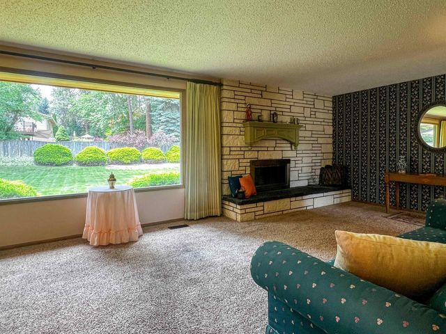 11325 N Post St, Spokane, WA 99218