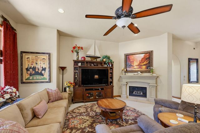 635 Seventh Fairway Drive, Medford, OR 97504