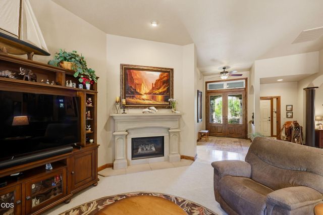 635 Seventh Fairway Drive, Medford, OR 97504