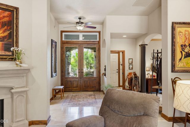 635 Seventh Fairway Drive, Medford, OR 97504