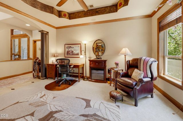 635 Seventh Fairway Drive, Medford, OR 97504