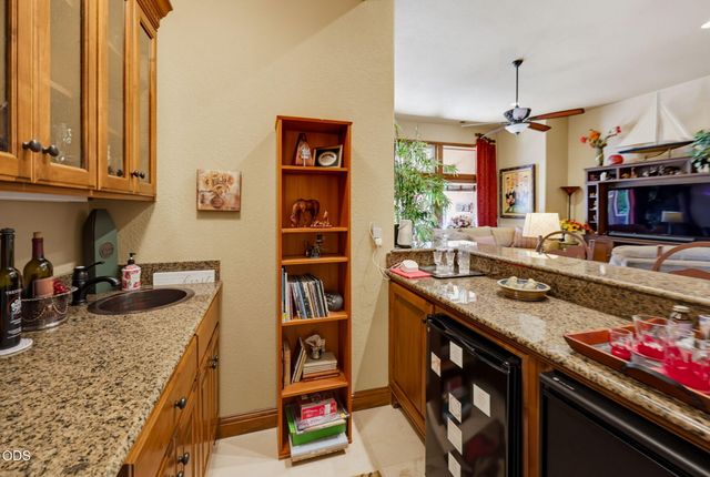 635 Seventh Fairway Drive, Medford, OR 97504