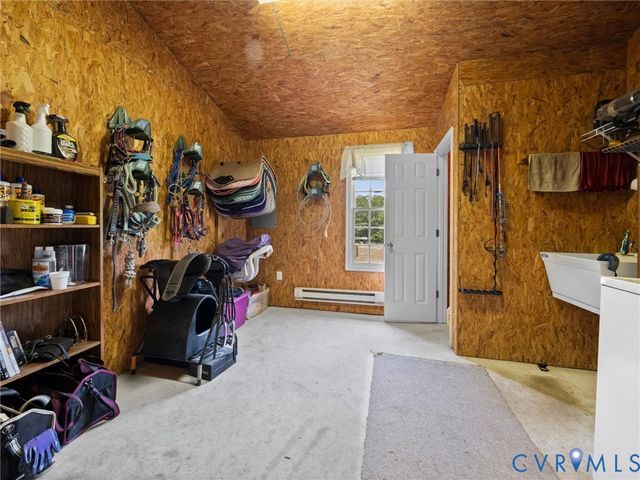 13194 Fair Oaks Ln, Ashland, VA 23005