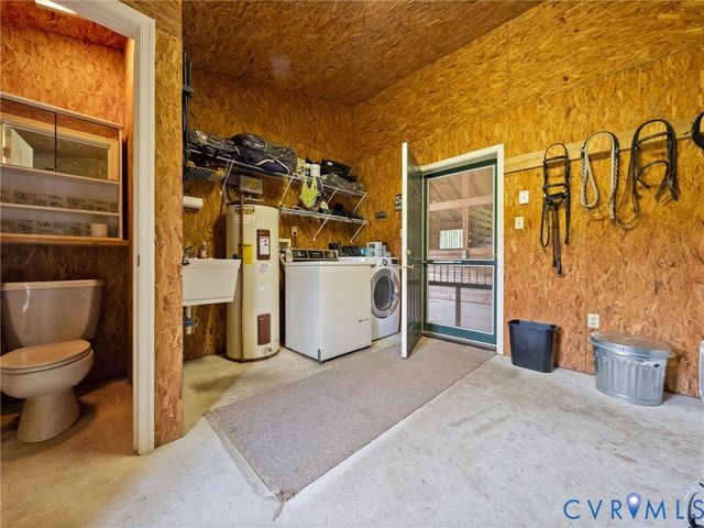 13194 Fair Oaks Ln, Ashland, VA 23005