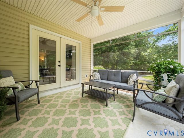 13194 Fair Oaks Ln, Ashland, VA 23005