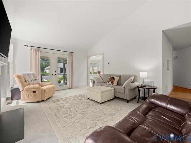 13194 Fair Oaks Ln, Ashland, VA 23005