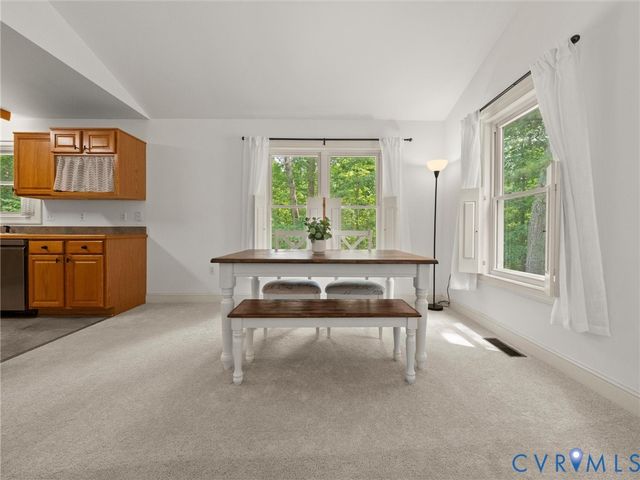 13194 Fair Oaks Ln, Ashland, VA 23005