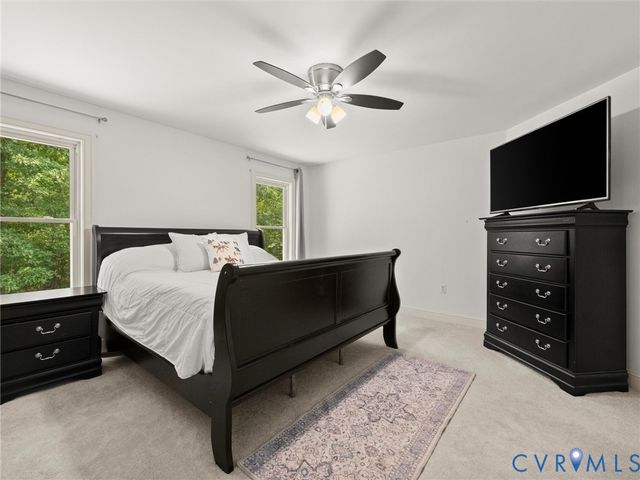 13194 Fair Oaks Ln, Ashland, VA 23005