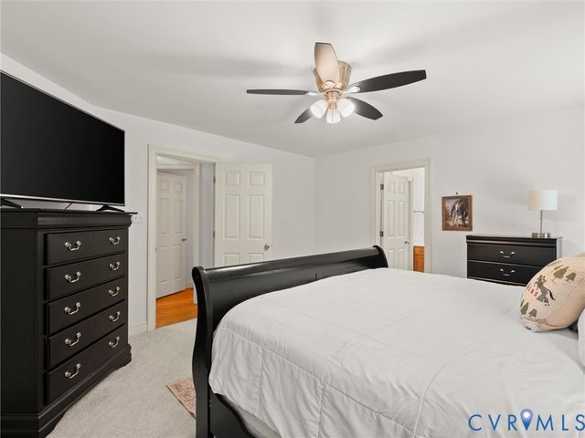 13194 Fair Oaks Ln, Ashland, VA 23005