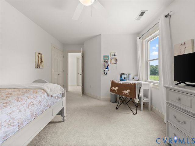 13194 Fair Oaks Ln, Ashland, VA 23005