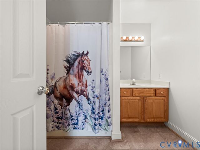 13194 Fair Oaks Ln, Ashland, VA 23005