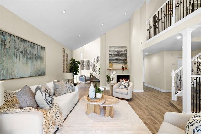 10830 Los Jardines E, Fountain Valley, CA 92708