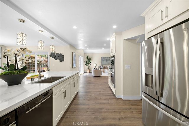 10830 Los Jardines E, Fountain Valley, CA 92708